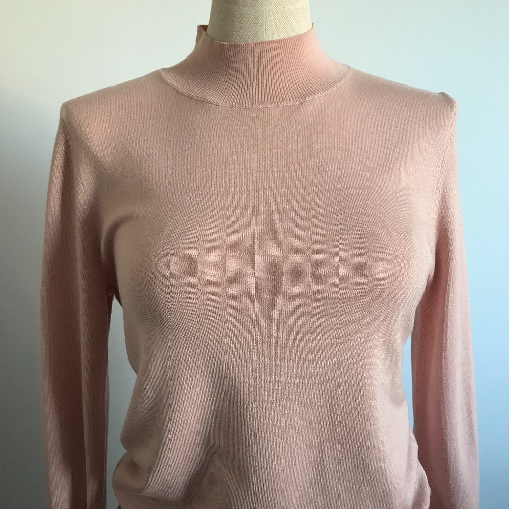 RW&CO -  Pink Mock Neck Light Knit Sweater - S - Picture 2 of 7